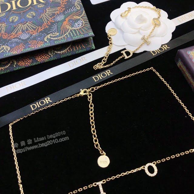 Dior飾品 迪奧經典火爆款字母項鏈  zgd1385